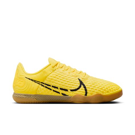 nike geel zwart|zaalvoetbalschoenen nike.